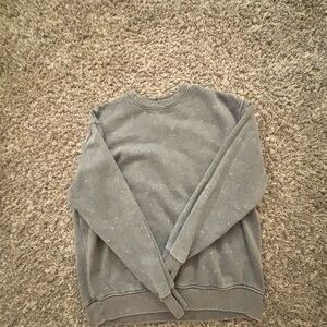 Women’s Gray Wild Fable Fable Sweatshirt. Size XS.